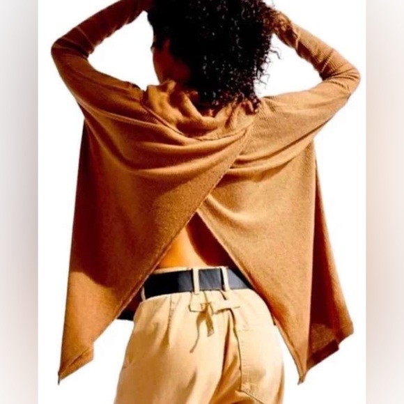 NWT Free People Juicy Long Sleeve Top in Canyon Moon - Picture 2 of 10